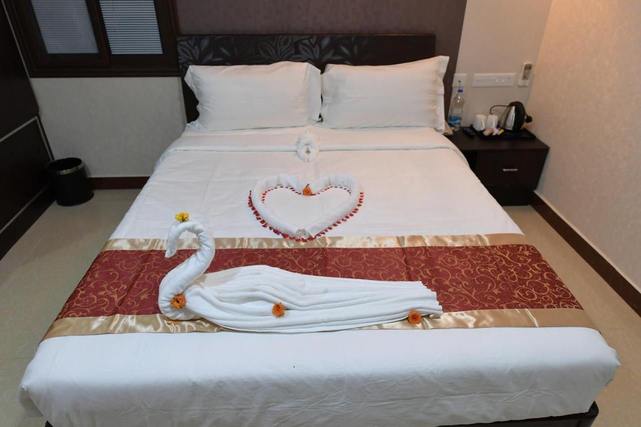 Coastal Grand Hotel Sampath Tiruchirappalli ภายนอก รูปภาพ